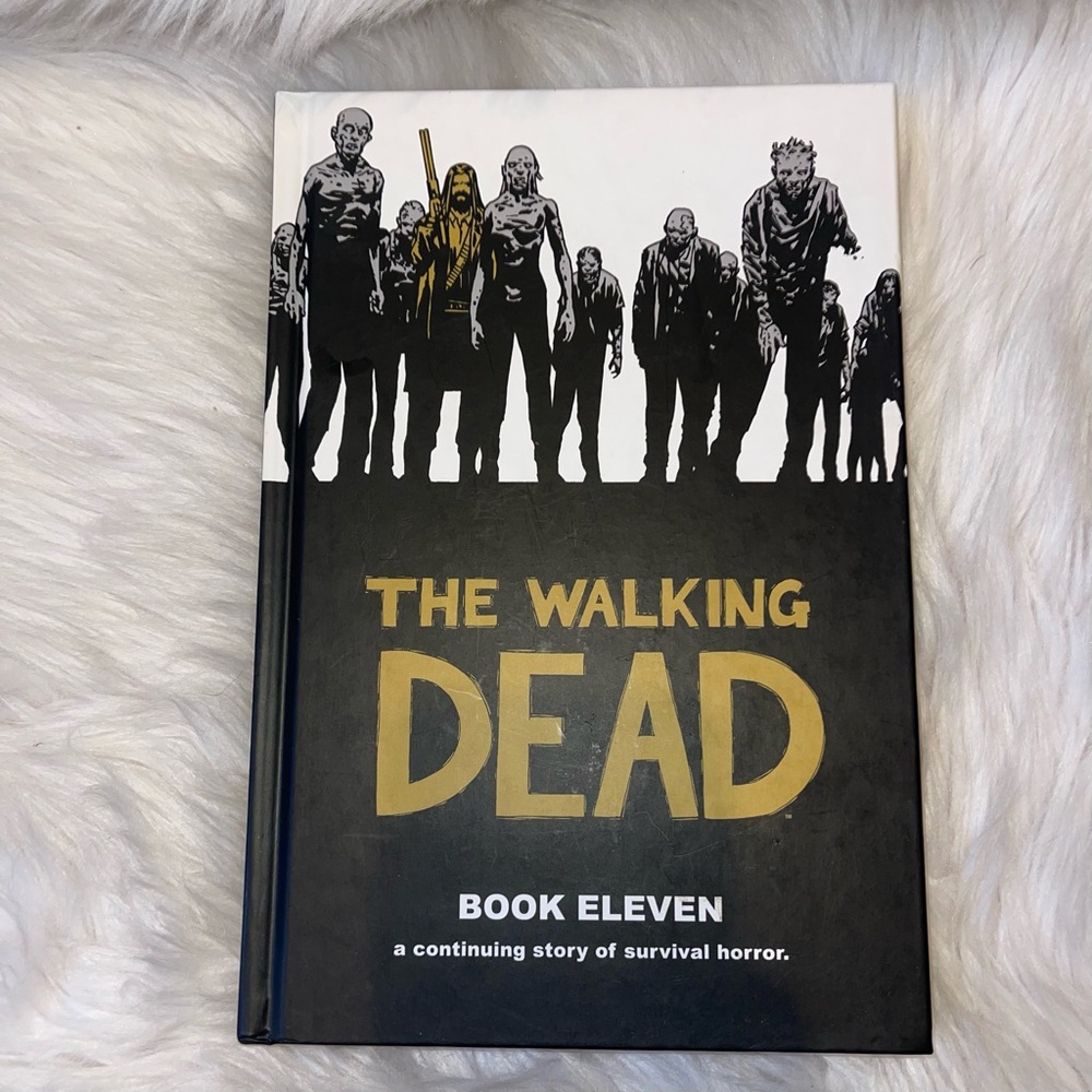 The Walking Dead Book 11 Graphic Novel • Comic Book